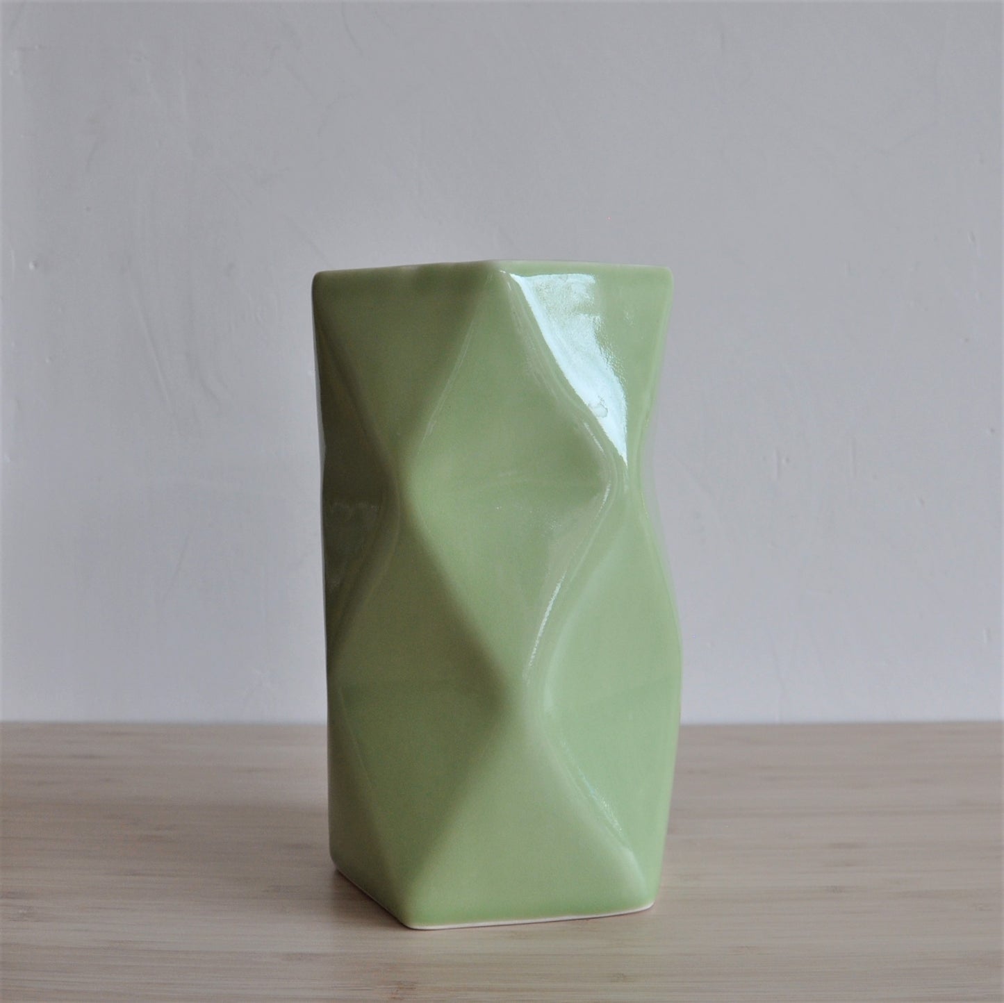 FORM Vase