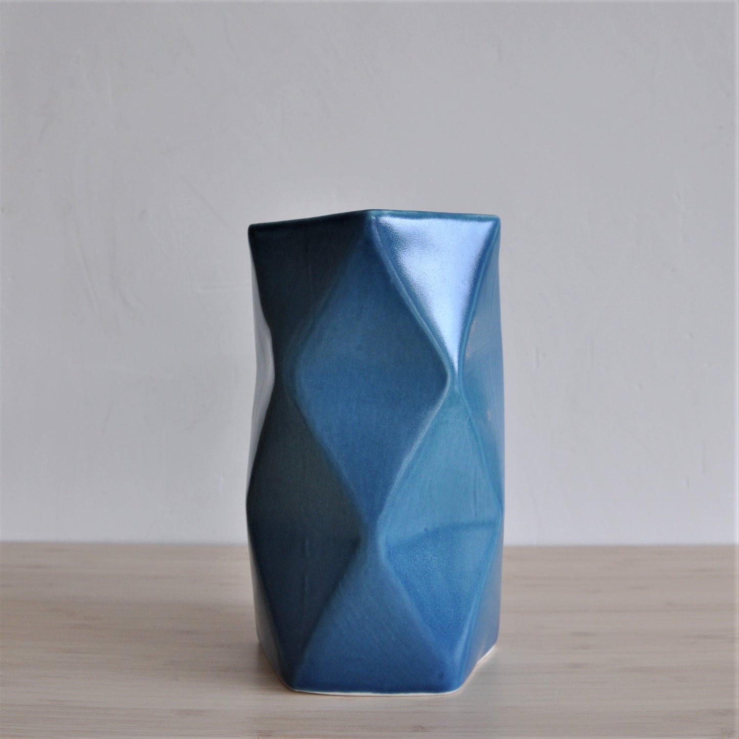 FORM Vase
